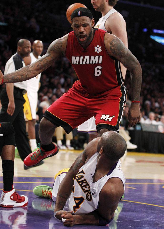 kering-科比前队友：你不得不承认，詹姆斯比科比更强！