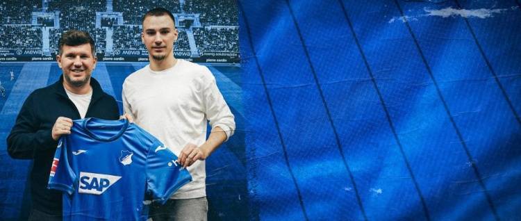 开云体育官网-官方：霍芬海姆签下科隆前锋兰姆佩尔，双方签下长期合同