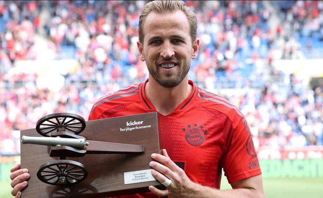 拜仁慕尼黑4球狂扫霍芬海姆,凯恩卫冕金靴,穆勒完美谢幕