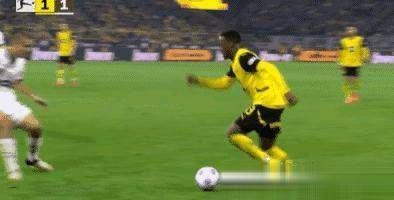 德甲:关键头球+精彩传中,多特蒙德,2-1,圣保利