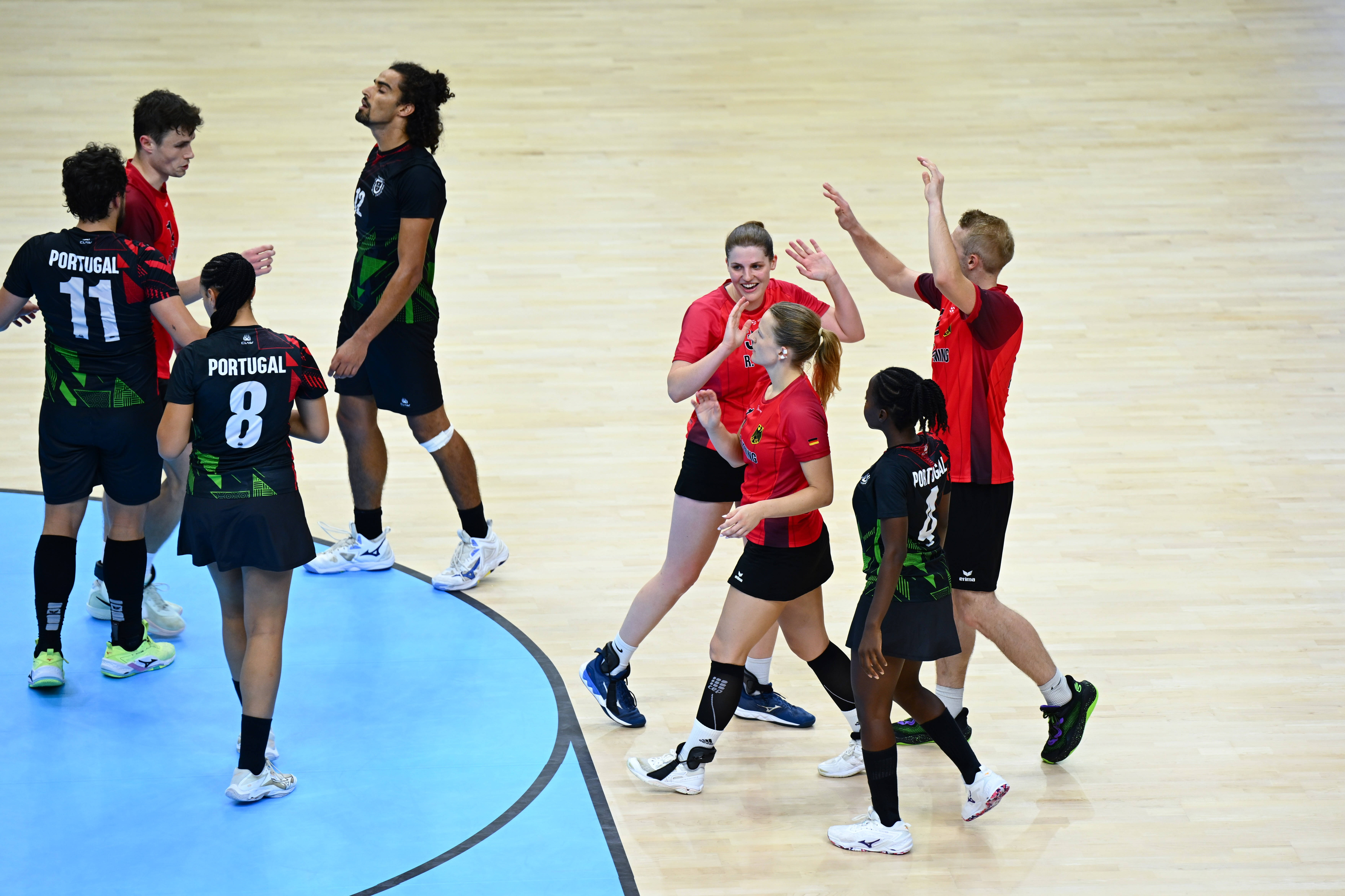 （成都世运会）荷球——混合团体赛第5-8名安慰赛半决赛：德国队战胜葡萄牙队