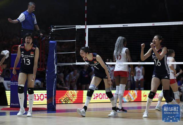 世界女排联赛(中国北京站):中国队胜法国队