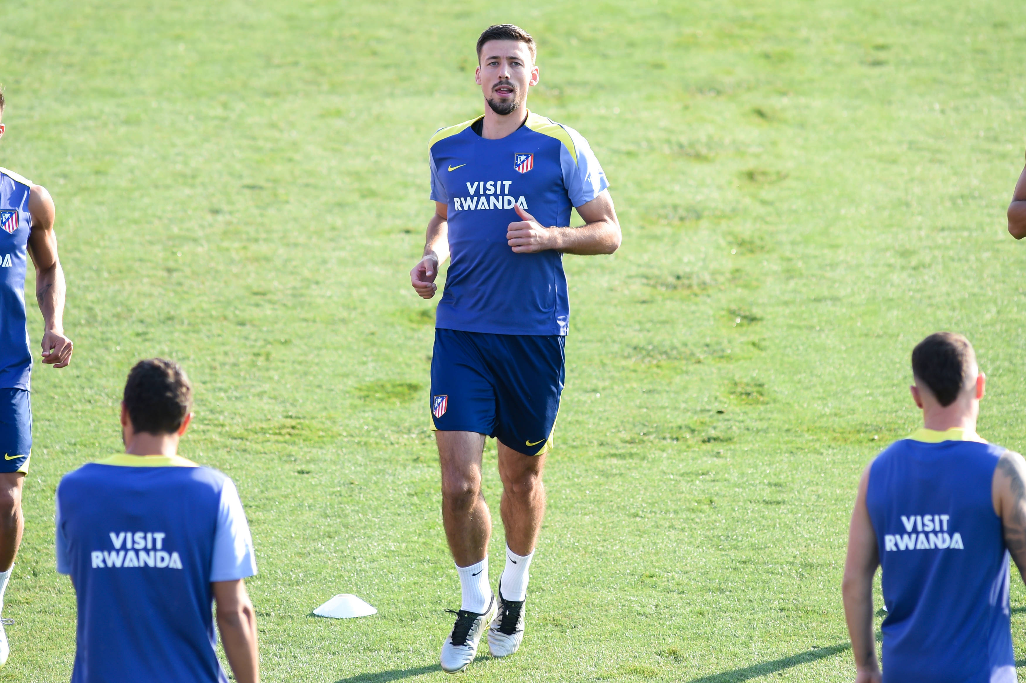 开云体育-（体育）足球：马德里竞技一队备战新赛季