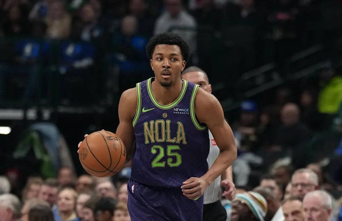 金州勇士密谋大交易!瞄准鹈鹕21+5+3全能球星