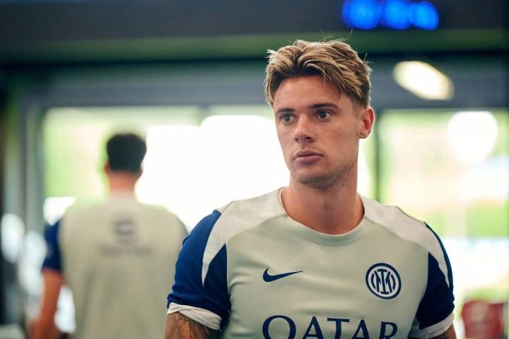 开云体育平台-官方：国米中场扎莱夫斯基转会亚特兰大