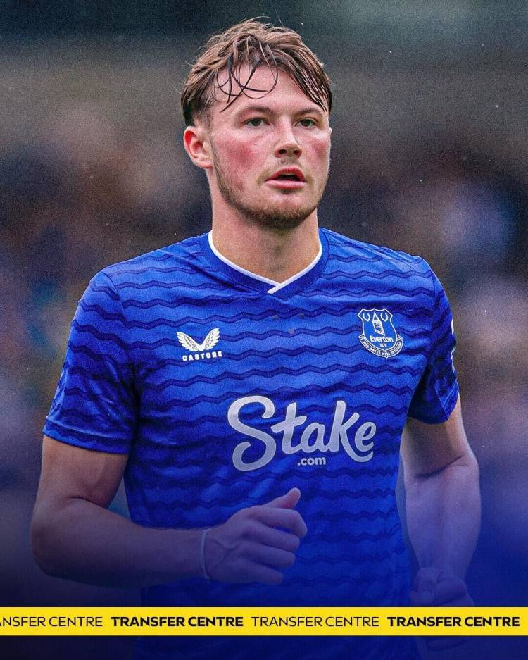 开云体育-天空体育：塞维利亚在谈租借埃弗顿后卫帕特森