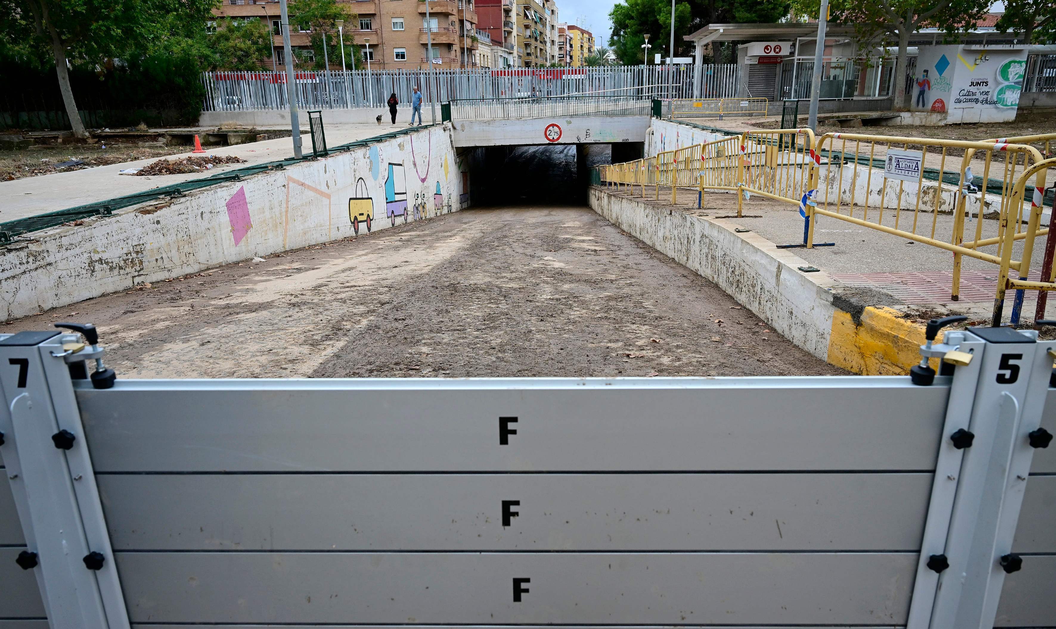 kaiyun-（外代一线）西班牙巴伦西亚：严防洪灾